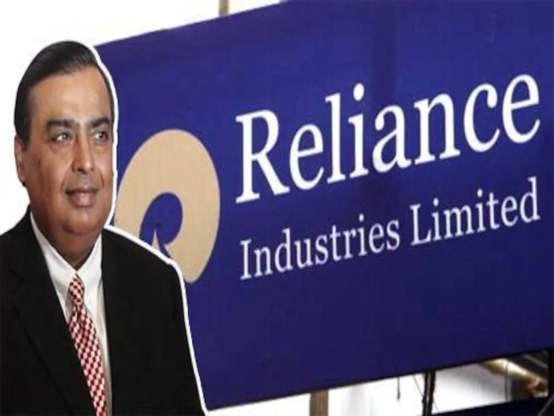 RIL becomes 1st Indian company to hit Rs 19-trillion m-cap